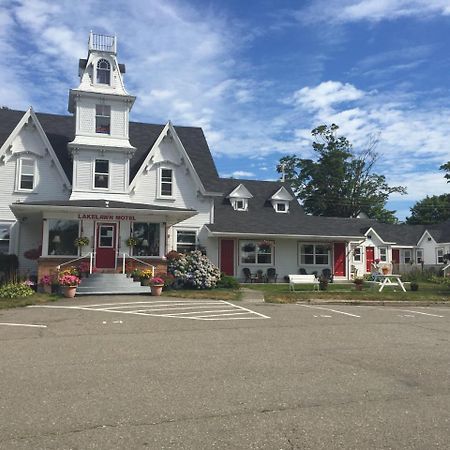 Lakelawn B&B And Motel Ярмут Екстер'єр фото