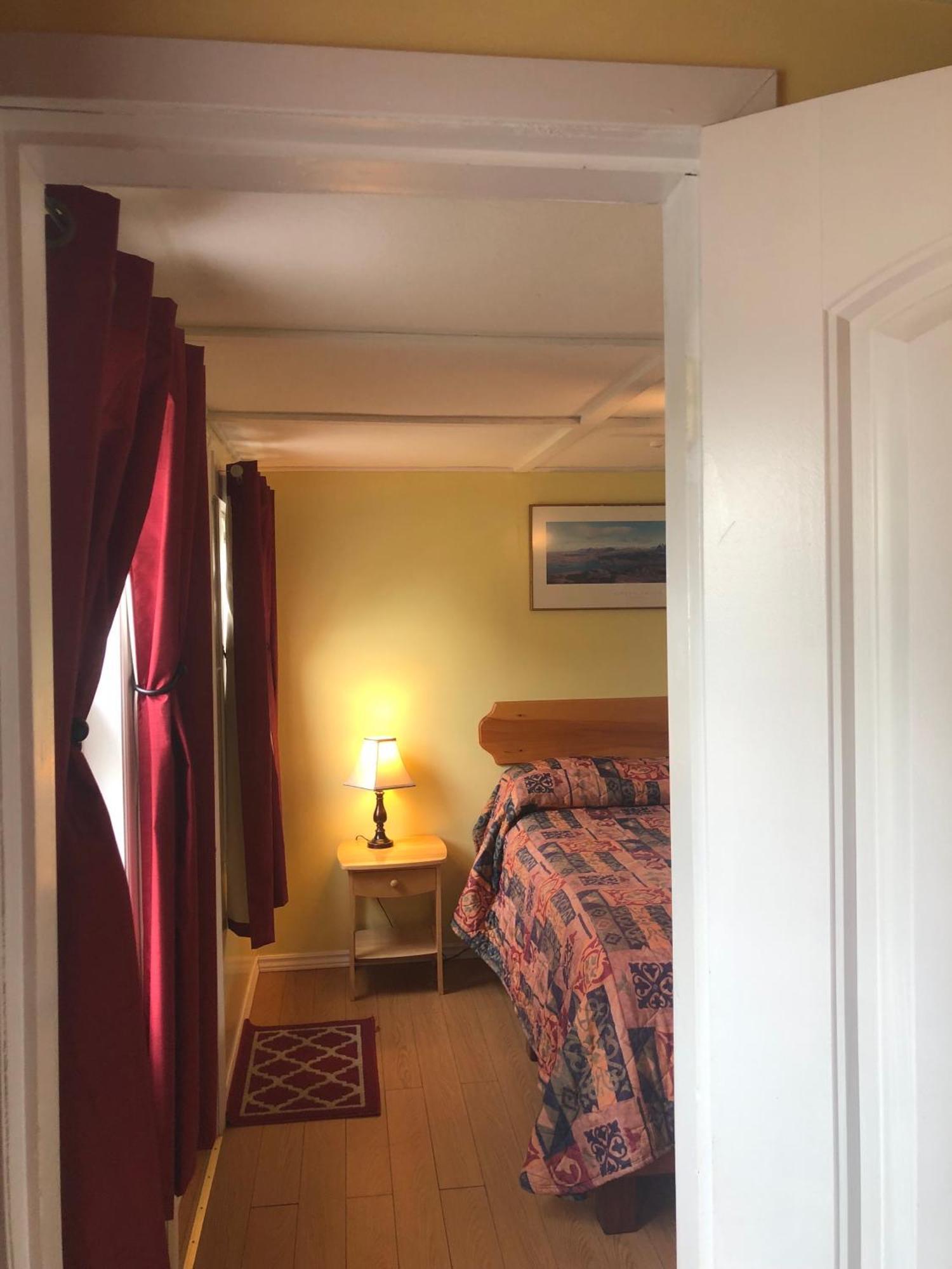Lakelawn B&B And Motel Ярмут Екстер'єр фото