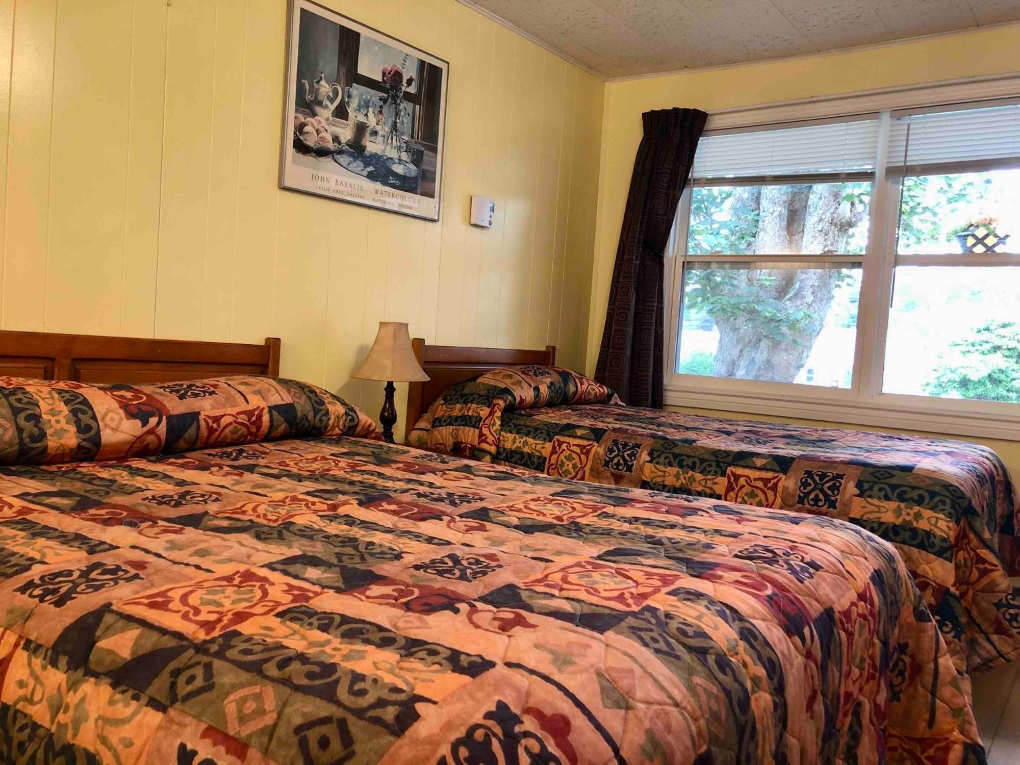 Lakelawn B&B And Motel Ярмут Екстер'єр фото